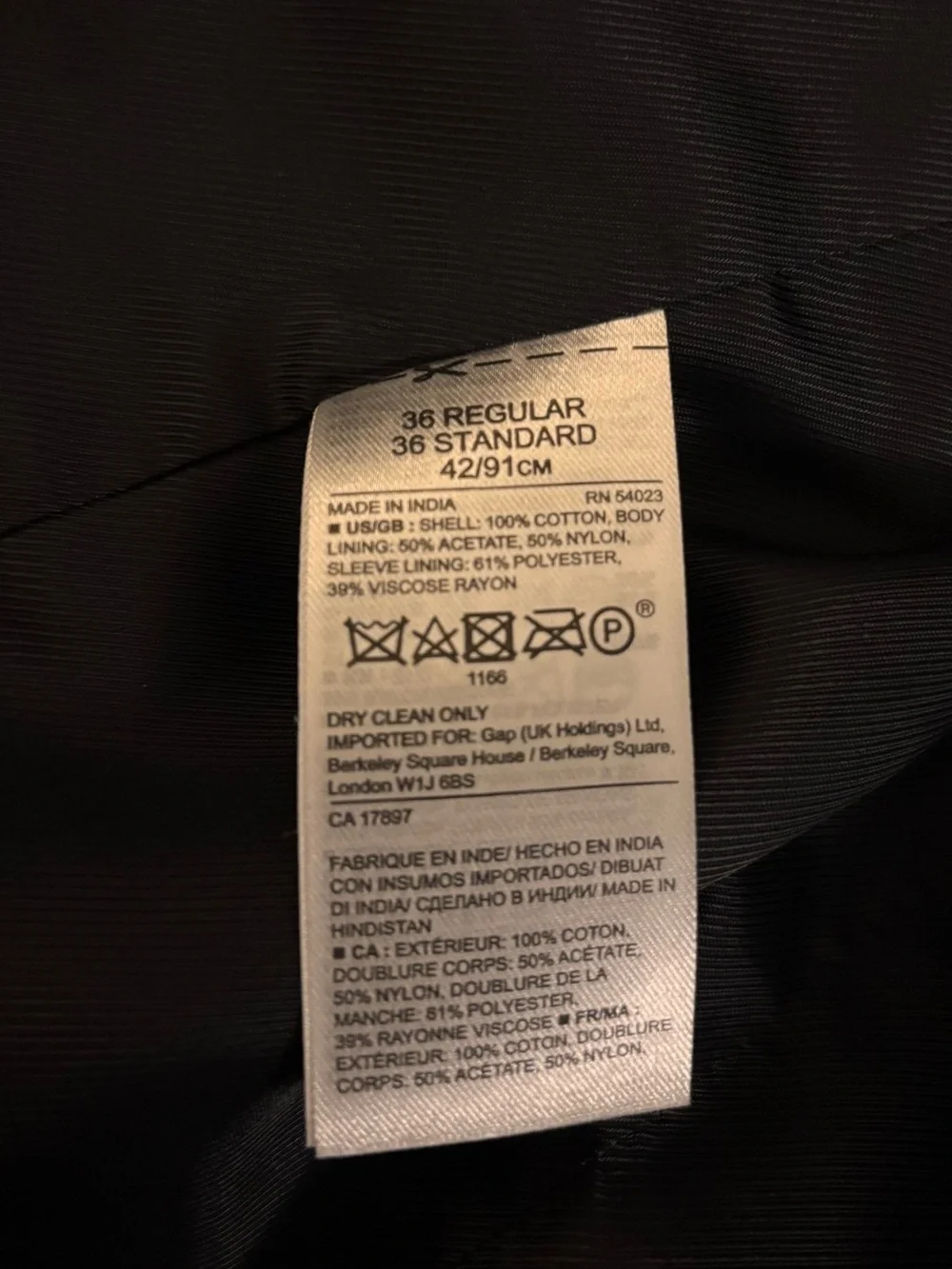 Banana Republic Men's Navy Single-Breasted Sport Coat- SLIM FIT